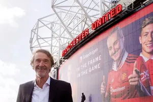 MU đảo ngược quyết định, chiến lược táo bạo