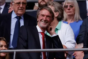 Sir Jim Ratcliffe tiết lộ lý do MU không sa thải HLV Ten Hag