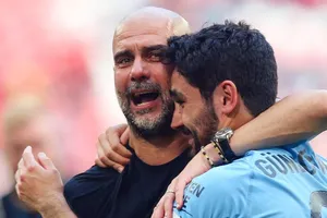 Pep Guardiola phá vỡ quy tắc chuyển nhượng của Man City