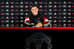 MU thông báo vụ chuyển nhượng bom tấn, mức chi tiêu đạt 200 triệu bảng