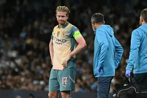 Man City lo ngại chấn thương của De Bruyne