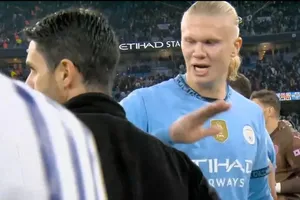 Thông điệp tàn bạo của Haaland gửi Arteta gây sốc