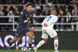 Alexander-Arnold lập siêu phẩm, tuyển Anh lấy lại niềm vui chiến thắng