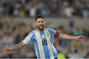 Messi lập hat-trick, Argentina đại thắng Bolivia