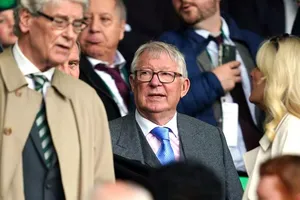 Lý do Sir Alex Ferguson vắng mặt trong 2 trận liên tiếp của MU