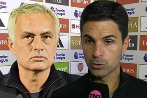Phản ứng của Arteta khi được so sánh với Mourinho