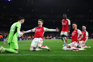 Newcastle – Arsenal: ‘Pháo thủ cần chiến thắng’