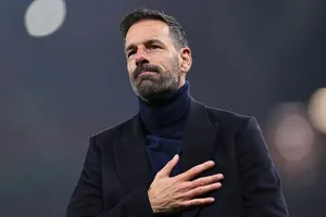 Van Nistelrooy đưa ra lời kêu gọi rõ ràng đến tân HLV MU