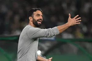 Amorim chịu đòn đầu tiên ở MU, phải xem xét lại kế hoạch