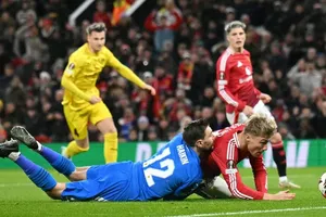 Hojlund tiết lộ những gì Amorim nói trước khi ghi cú đúp cho MU