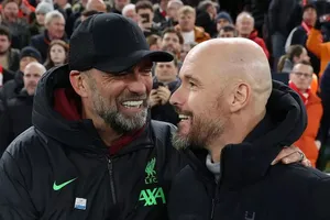 Ten Hag chuẩn bị dẫn dắt CLB mới nhờ Klopp