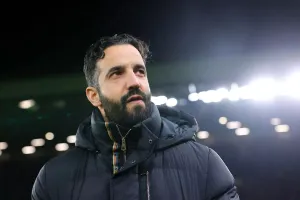 Amorim hối hận khi nhận lời dẫn dắt MU