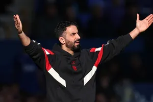 Amorim là vấn đề của MU