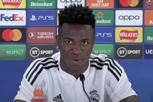 Vinicius gửi thông điệp đến Real Madrid giữa yêu cầu chuyển nhượng kỷ lục thế giới