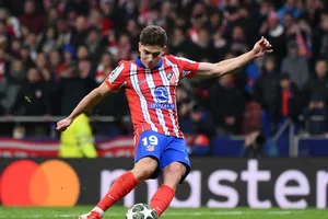 Vì sao bàn thắng vào lưới Real Madrid không được công nhận sau cú trượt chân định mệnh?