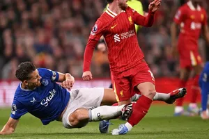 Premier League giải thích khi VAR gây tranh cãi trong trận thắng của Liverpool