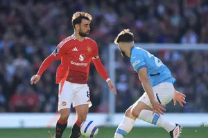 Bruno Fernandes quát mắng 3 đồng đội ở MU