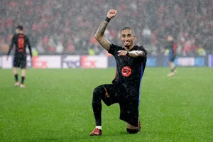 Ứng cử viên số 1 cho danh hiệu quả bóng vàng bất ngờ xuất hiện