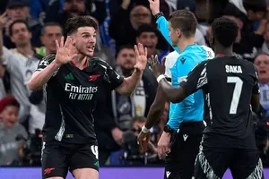 UEFA ra tuyên bố về quả phạt đền gây tranh cãi của Real Madrid
