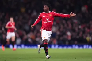 MU bán Mainoo là điều điên rồ