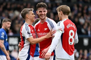 Arsenal vs Crystal Palace: Không cần bung sức