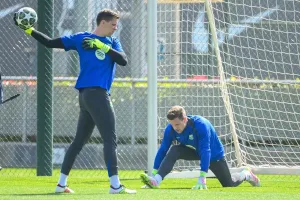 Barcelona đối mặt tình cảnh khó xử ở bán kết Champions League vì luật UEFA