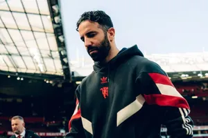 MU xác định 2 mục tiêu ưu tiên, muốn bán 3 ngôi sao giá 95 triệu bảng