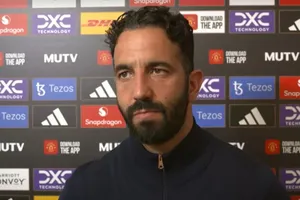 Khi Amorim xấu hổ và mất phương hướng ở MU