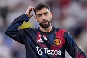 Chi tiết về lời đề nghị chuyển nhượng Bruno Fernandes và hành động của MU