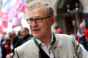 Bayern Munich đưa ra tuyên bố cay đắng sau khi thua Liverpool