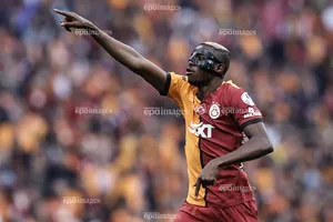 MU ra quyết định về việc chiêu mộ Osimhen