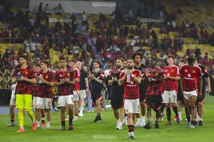 MU sống trong ảo tưởng, Amorim nhận cảnh báo sa thải