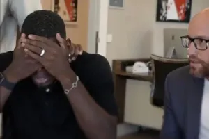 Giọt nước mắt rơi vào trang giấy của Paul Pogba