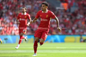 Diaz hành động quyết liệt buộc Barcelona phải chấp nhận thỏa thuận