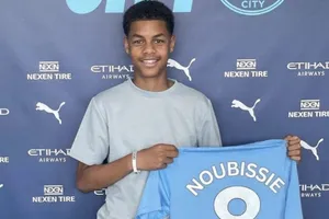 MU thất bại trong cuộc đua giành tiền vệ của Man City