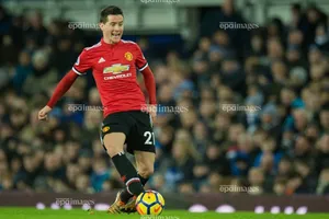 Vụ chuyển nhượng của MU bất ngờ đổ vỡ vì chuỗi sự kiện kỳ lạ