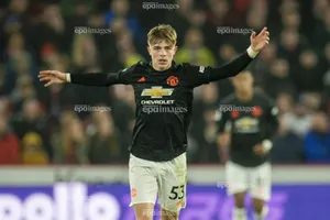 Cựu ngôi sao MU phá vỡ im lặng sau án tù treo