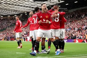 MU thắng ở phút bù giờ cuối cùng