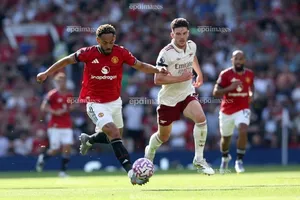 MU - Burnley: 3 điểm đầu tiên