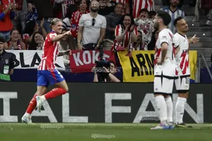 MU nỗ lực chiêu mộ một tiền vệ vào ngày cuối cùng của kỳ chuyển nhượng