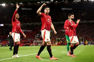 Hé lộ tương lai của 4 ngôi sao sắp hết hợp đồng với MU