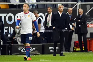 Mourinho phớt lờ yêu cầu chỉnh đốn các ngôi sao MU của Rooney