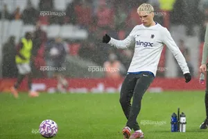 Garnacho bị đối xử tàn bạo trong trận đấu của Chelsea