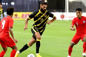 Ngôi sao nhập tịch Malaysia lên tiếng về án phạt của FIFA