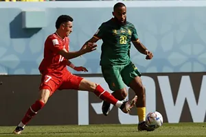 Kịch bản ác mộng xảy ra với Mbeumo và MU