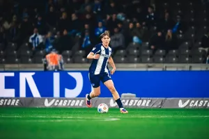 MU và hàng loạt các CLB lớn cùng theo đuổi 'Toni Kroos tiếp theo'