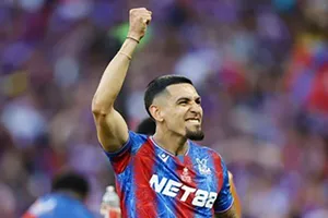 Ngôi sao Premier League nói về giấc mơ được chuyển đến MU