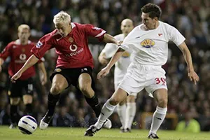 Cựu sao của MU mất hết cảm giác ở ngón chân vì lý do kỳ lạ