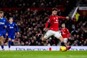 Crystal Palace – MU: Chìm trong khủng hoảng