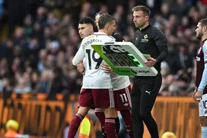 Arsenal rơi vào khủng hoảng nghiêm trọng